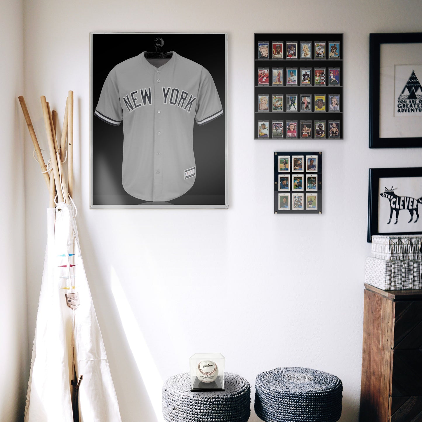 PATHER® Single Baseball Display Case