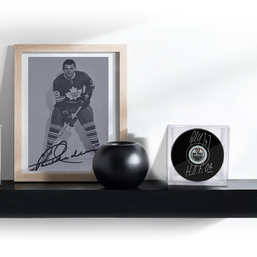 PATHER® Regulation Hockey Puck Case